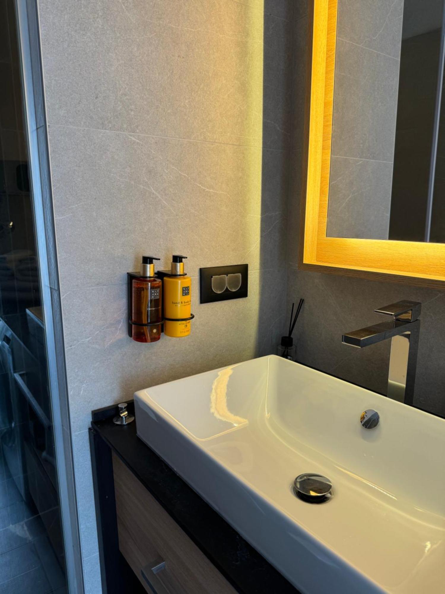 Woodside Apartment 431, Kopaonik - One Separate Bedroom 35M2- Free Parking & Spa Buitenkant foto